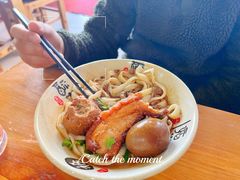 -任记七中刀削面(总店)