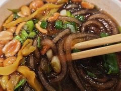 -华威约饭街