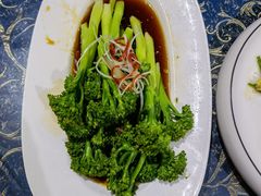 -乡村馕坑肉·烧烤·新疆菜·本地人更爱吃(阿勒泰首店)