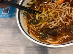 -康师傅私房牛肉面(马泉营奥莱店)
