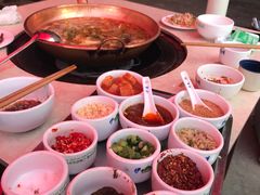 -朝伟清真铜瓢牛肉馆(三十年老·店)