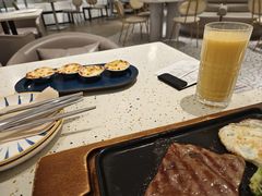 -必胜客(WOW中央公园店)