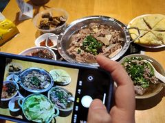 -大众跷脚牛肉馆·非遗传承单位(峨眉山店)