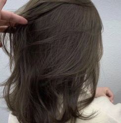 -丝语萱形象