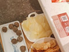 -三人行骨头王火锅(长寿店)
