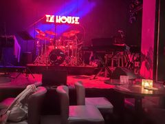 -TZ House音乐现场(茅台店)