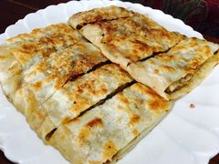 -溢心园香河肉饼总店