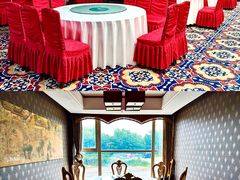 -乔波室内滑雪场