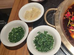 -潮火锅·麻辣牛肉火锅(观音桥方圆·LIVE店)