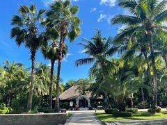 -三亚湾海居铂尔曼度假酒店