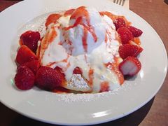 -Pancakes on the rocks(Darling Harbour)