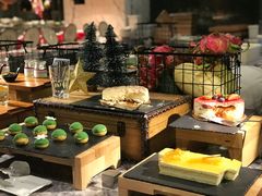 -上海漕河泾万丽酒店