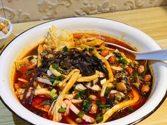 -丽丽三鲜螺蛳粉(田林路店)