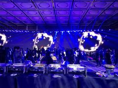 -上海跨国采购会展中心