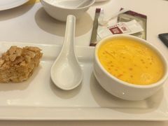杨枝甘露配沙琪玛-利苑酒家(宜安广场店)