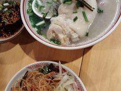 -老方桌烂蹄花川菜馆(九龙坡店)