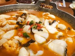 -老滇山寨•云南特色菜•地方菜•民族风情歌舞表演(金碧店)