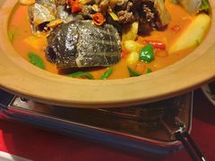 -龙巢盱眙龙虾·牛蛙·烧烤宵夜(八卦岭店)