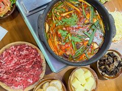 -黔有有贵州酸汤夺夺粉火锅(五味十字店)