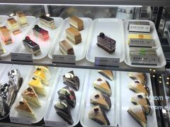 -樱花糕坊(凯德广场店)