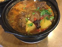 -三鞭一花·独一处·元英砂锅(海光寺店)