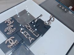 -CHANEL(恒隆广场店)