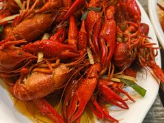 -百味手拨龙虾馆(愚园路店)