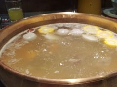 -牛村来人潮汕牛肉火锅(西单店)