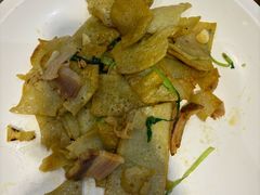 -黄泥岗·地道湖北菜(奥特莱斯店)