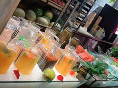 -领鲜活海鲜榴莲自助火锅(东门店)