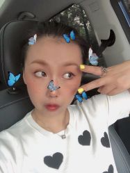 -手牵手美甲