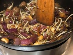 -胡须佬鸡煲四季火锅店(石厦西村直营店)