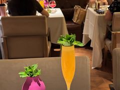 -Mogul Eatery·大亨餐酒馆
