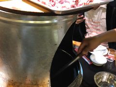 -地锅公社·现炒地锅鸡·地锅鱼·夜宵(罗锦路店)