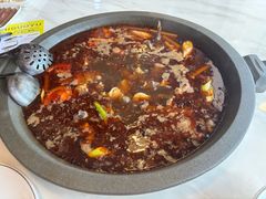 -安吉美渝石锅鱼(芜园西路店)