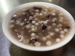 -芳婆糕团店(王府大街店)