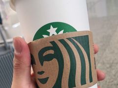 -星巴克(上海虹桥站2A检票口)