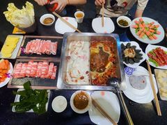 -百年川椒重庆老火锅(光谷店)