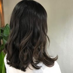-Moyue HAIR SALON