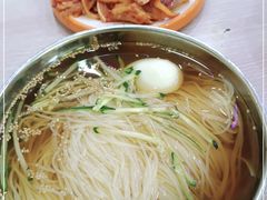 -三姐妹冷面馆(保卫路店)