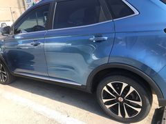 -上海欢乐谷-停车场