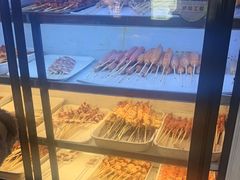 -哈尔滨小酒馆·鲜肉现穿自助烧烤(康新花园店)