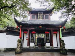 -杭州黄龙洞