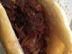 -闫家驴肉老店(华电一校店)
