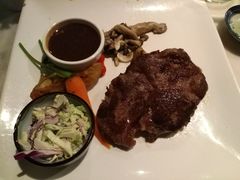 -绿茵阁(体育西分店)