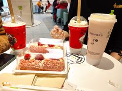 -奈雪的茶(百盛店)