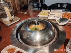 -灶座小锅烀饼•铁锅炖(船营店)