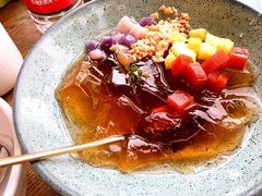 -蜜桃餐厅·伴山(湖滨商业街店)