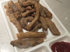 -海底捞火锅鲜切牛肉主题店(长寿路店)
