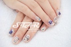 俏皮五角星-STAR美甲店